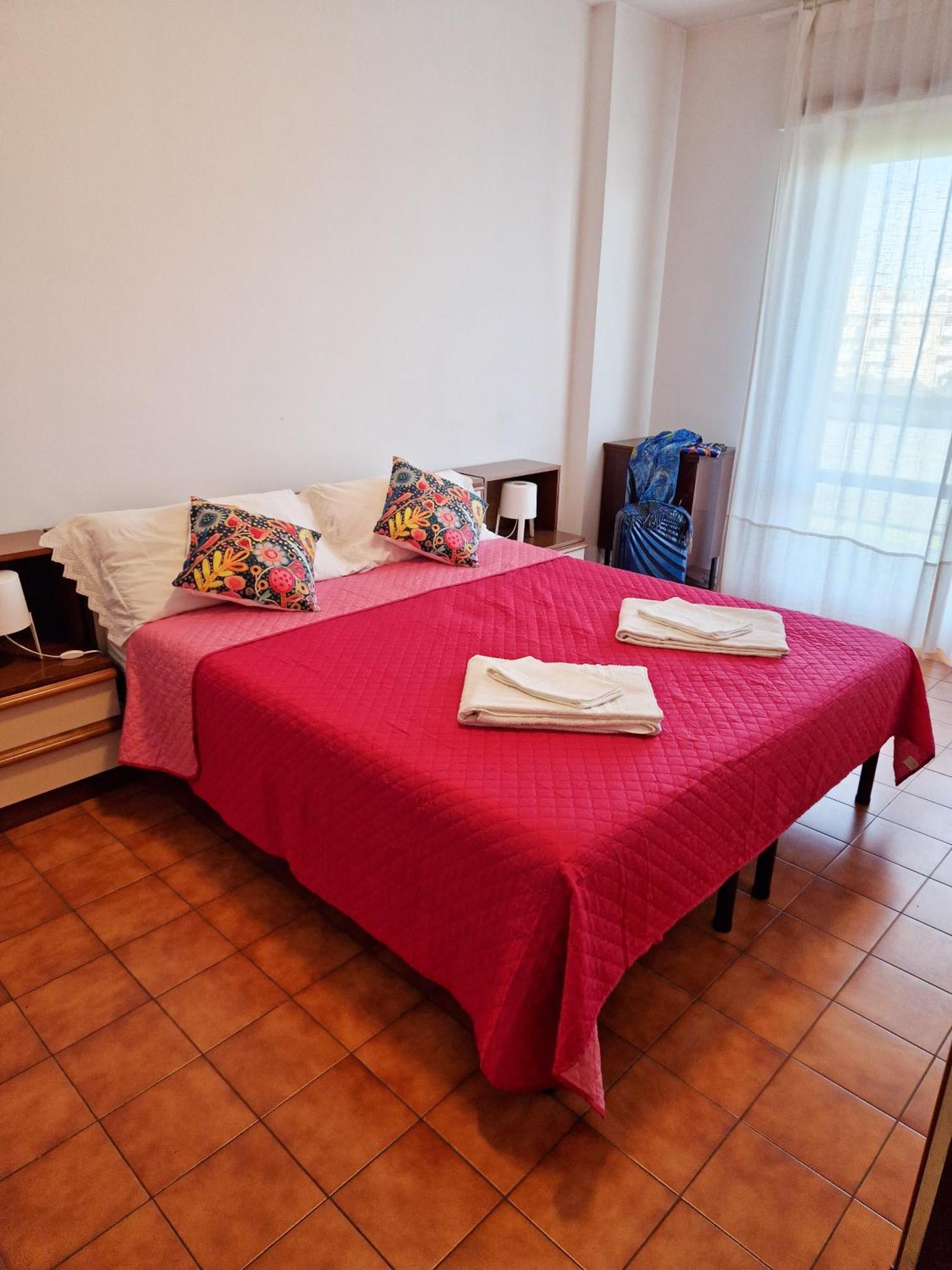 Domus Divi - Eur Torrino Appartement